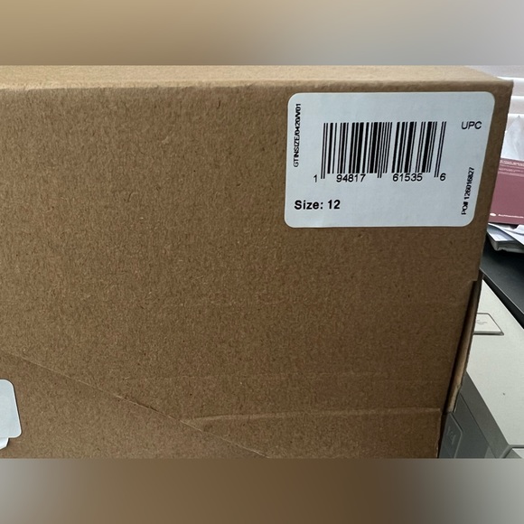 Yeezy Foam Runner Ararat Size 12 Men’s - Picture 10 of 11